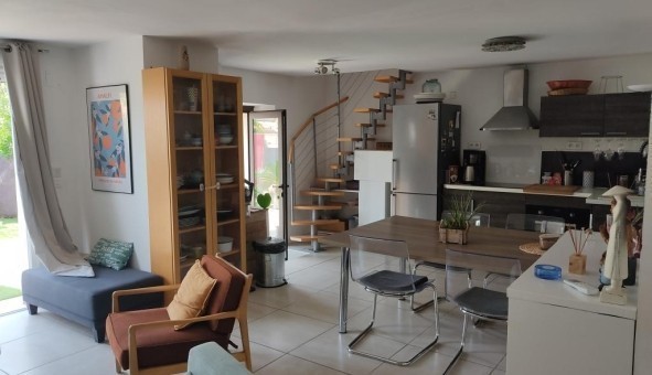 Logement étudiant T4 &agrave; Ceyreste (13600)