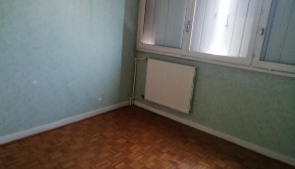 Logement étudiant T4 &agrave; Mâcon (71000)