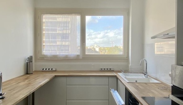 Logement étudiant T5 &agrave; Angers (49000)