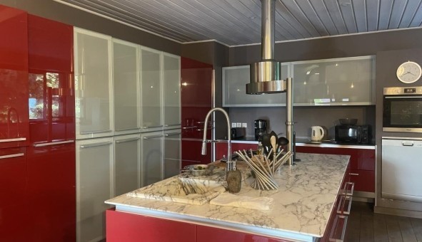Logement étudiant T5 &agrave; Grillon (84600)